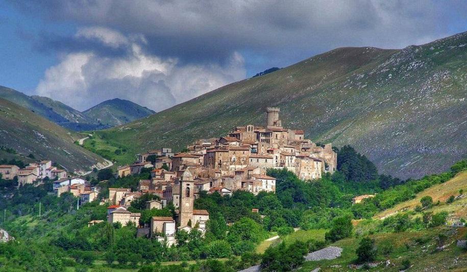 Santo Stefano, Olaszország