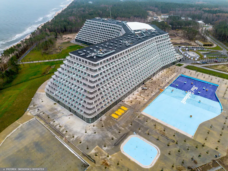 A Hotel Gołębiewski Pobierowoban még zárva tart