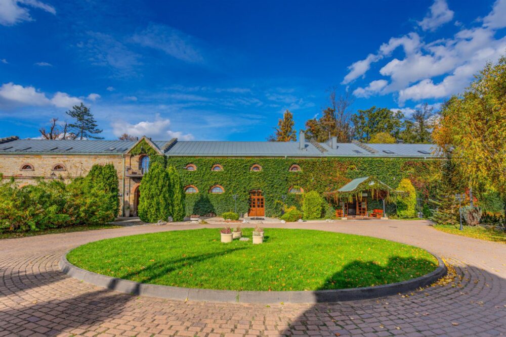 Hotel Manor House Külső