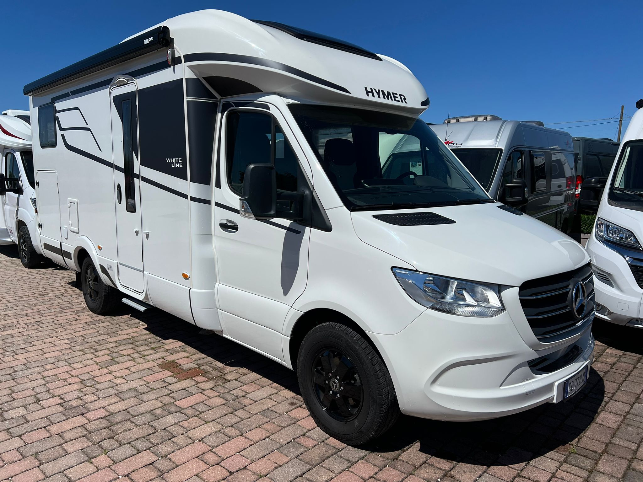 Hymer B Mc lakóautó