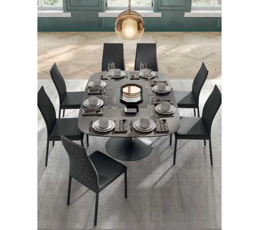 Kihúzható étkezőasztal