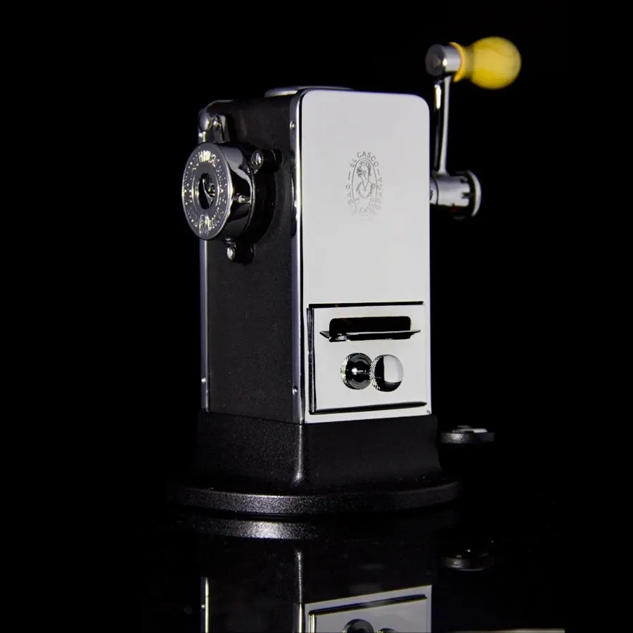 Mit adjunk egy férfinak a 70. születésnapjára? Ceruzahegyező